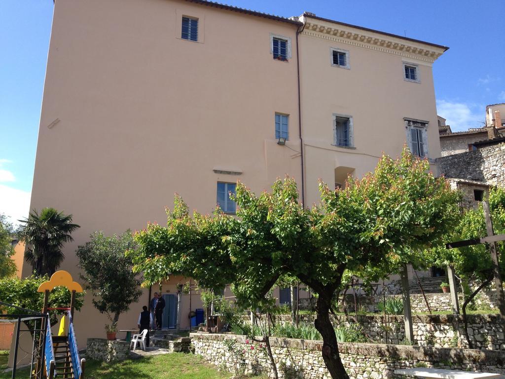 Ostello Sant'Anna Narni Bagian luar foto