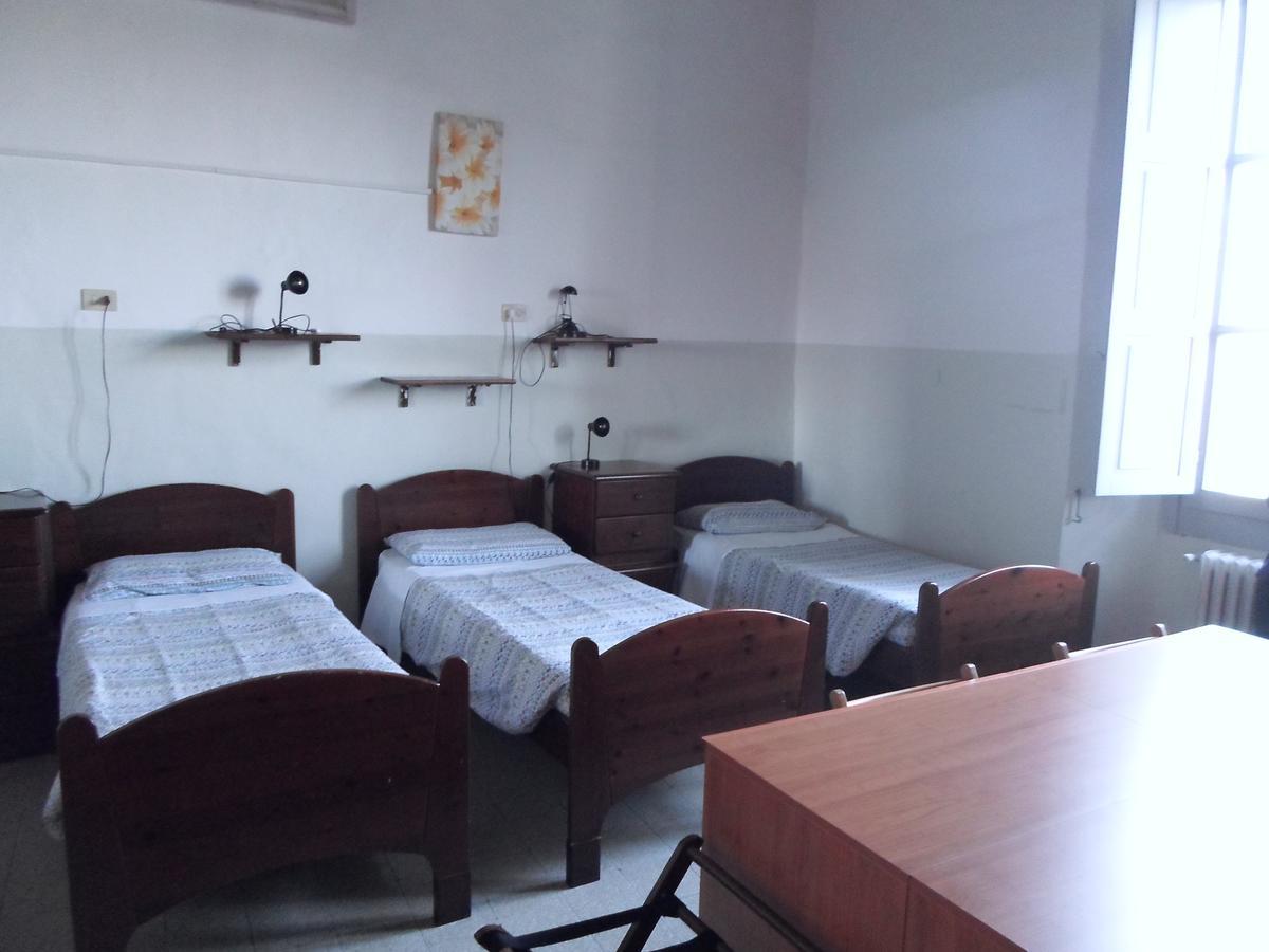 Ostello Sant'Anna Narni Bagian luar foto