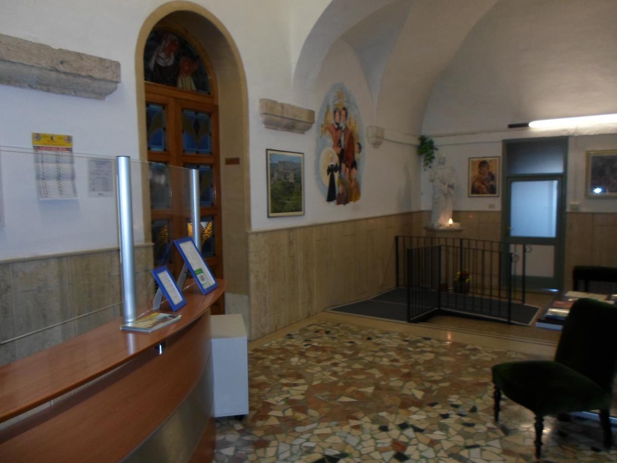 Ostello Sant'Anna Narni Bagian luar foto